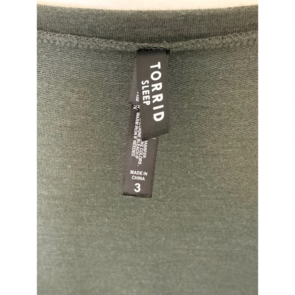 Torrid Sleep Womens Plus Size 3 Olive Green Smocked Waist V-Neck Nightgown - Picture 3 of 5